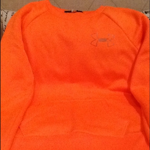 Woman’s MD/M Loose/coupe UA Crew neck Sweatshirt - Picture 7 of 8